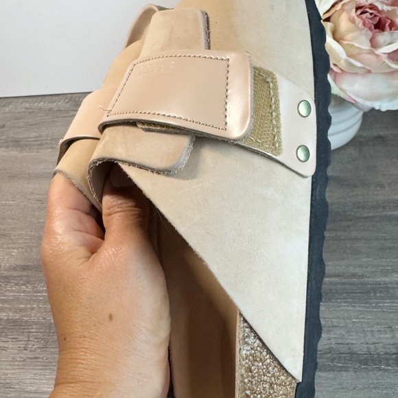 Birkenstock Kyoto New Beige Nubuck Slide Sandals size EU38/US7-8 EUC $160 - Picture 9 of 15